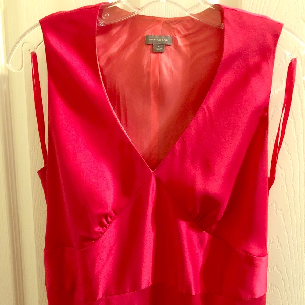 Dainty sleeveless dress